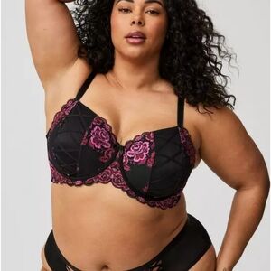 Like new Torrid 46dd Unlined Full Coverage Bra
